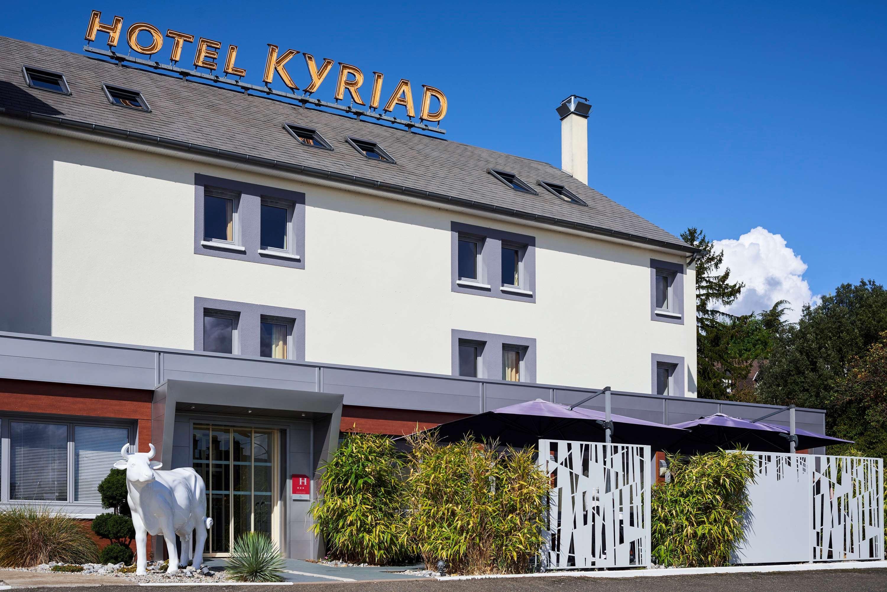 Kyriad Le Mans Est Екстер'єр фото