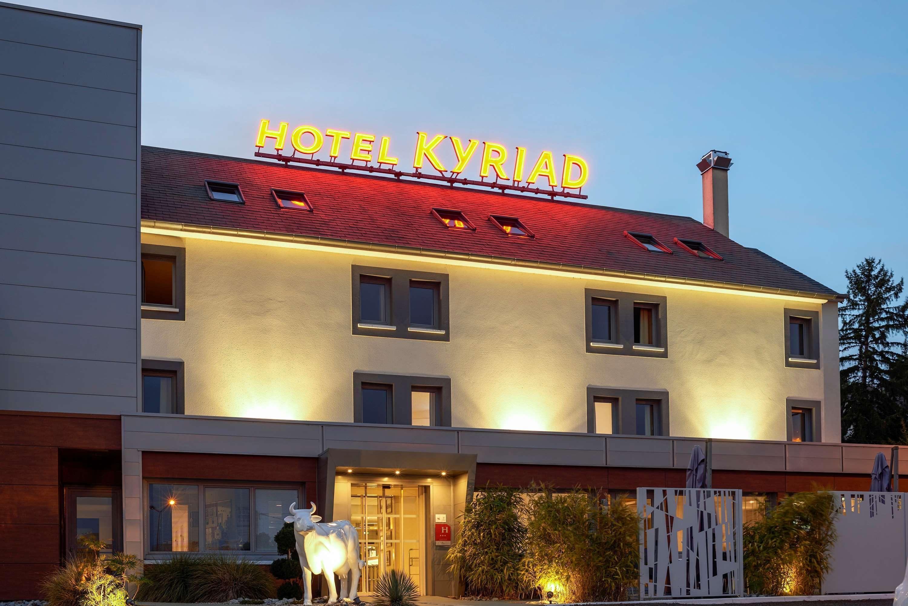 Kyriad Le Mans Est Екстер'єр фото