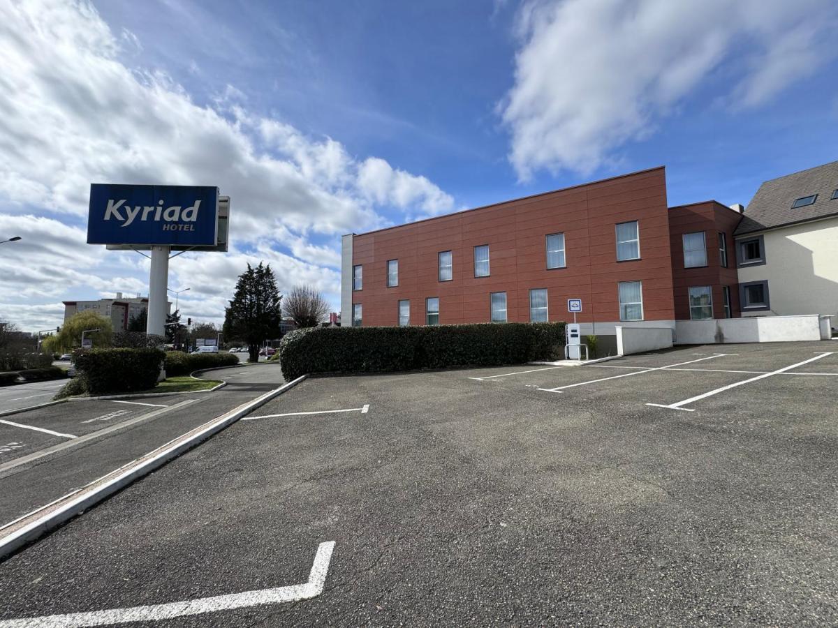 Kyriad Le Mans Est Екстер'єр фото