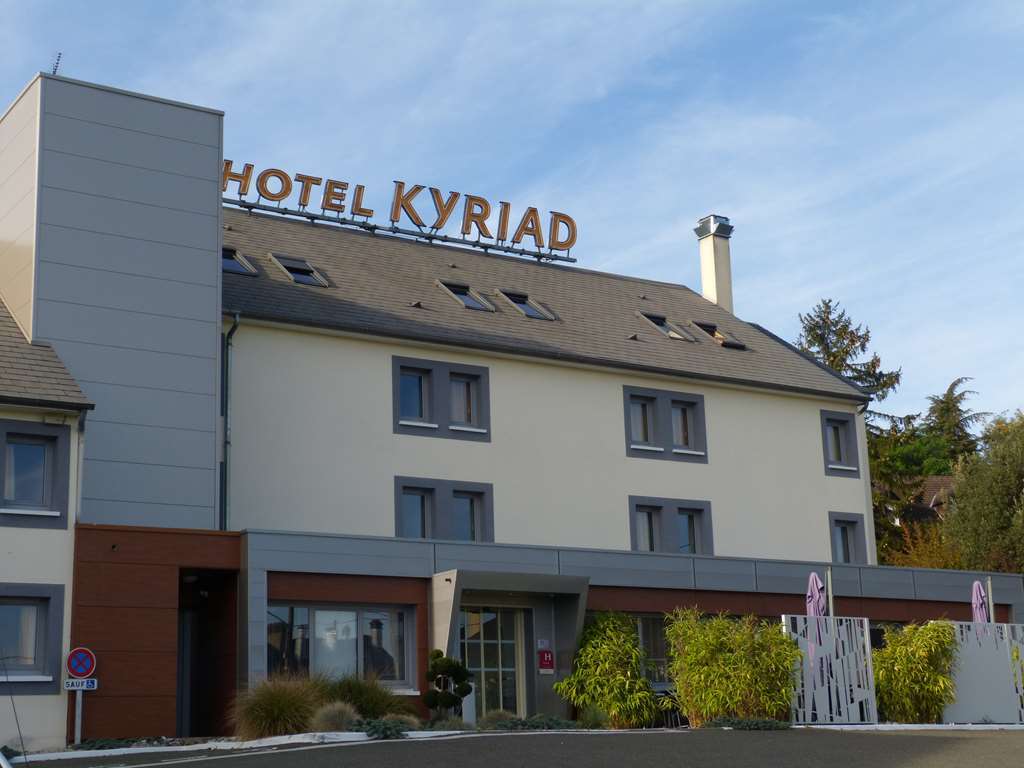 Kyriad Le Mans Est Екстер'єр фото